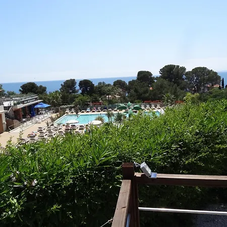 De Gamme Vue Piscine Et Saint-Raphaël